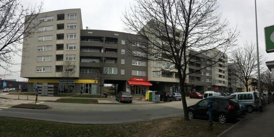 Apartman Lumi Arena Загреб Екстер'єр фото